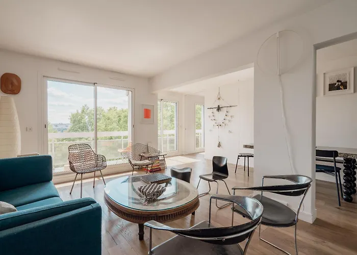 Veeve - Florentine Gaze Apartment Paris